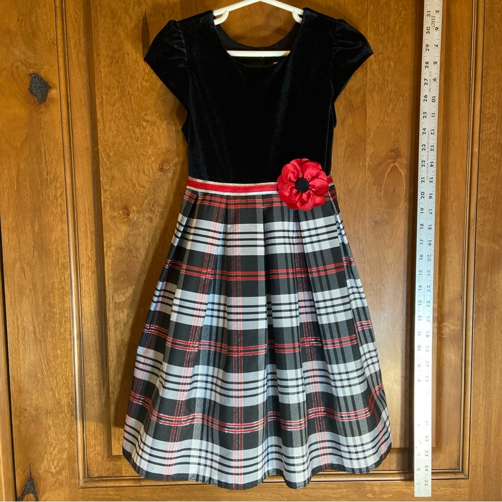 Jona Michelle Black Velveteen & Red White Silver Black Plaid Dress Girls Size 6